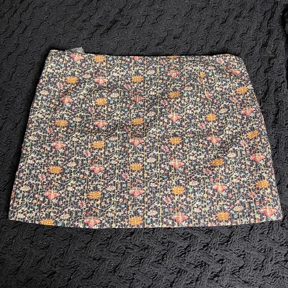 Free People Embellished Mini Skirt Size Large NWOT - Picture 7 of 8